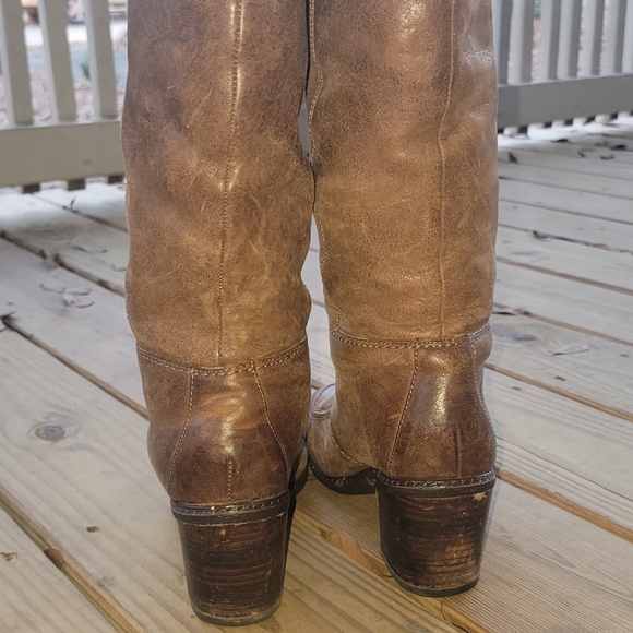Vintage Frye Boots - Picture 3 of 9